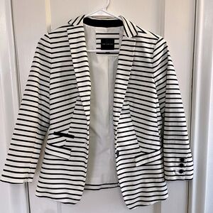 The limited striped blazer